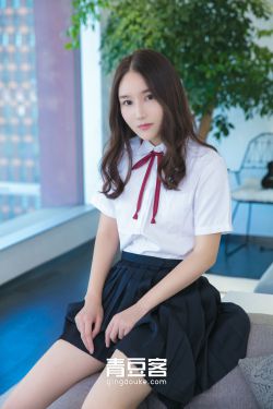 qq皮肤女生动漫